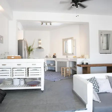 וילה Serifos Beachfront Ganema