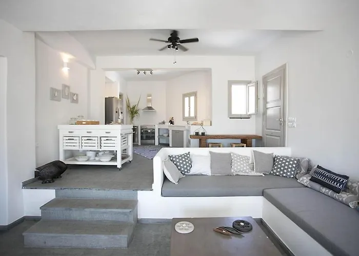 Serifos Beachfront * Γάνεμα