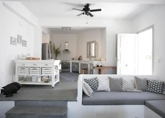 Βίλα Serifos Beachfront