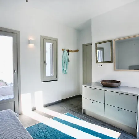 Serifos Beachfront Ganema