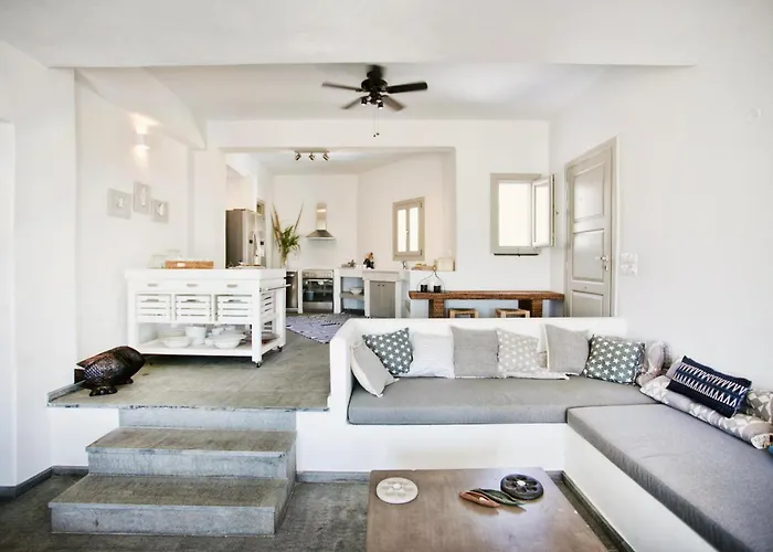 Serifos Beachfront Villa *